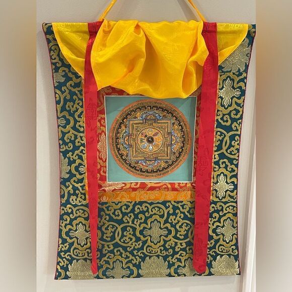 Genuine HandPainted Master Tanka Painting meditation wall hanging Silk Brocade - Picture 1 of 6